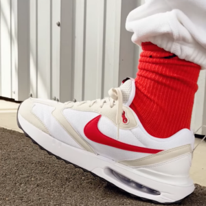 Giay Nike Air Max Dawn 'Light Bone University Red' DQ3991-100