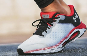 Giay Under Armour Hovr Infinite 3 25th CN 'White Black' 3025201-100