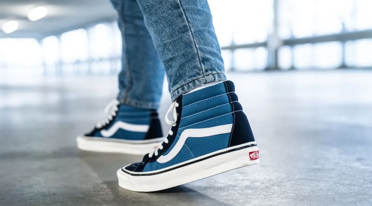 Giày Vans Classic Sk8 Hi 'Navy White' Vn000D5Invy - Authentic-Shoes