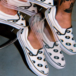 Giay Vans Wacko Maria x OG Classic Slip-On LX 'White Records' VN0A45JK592