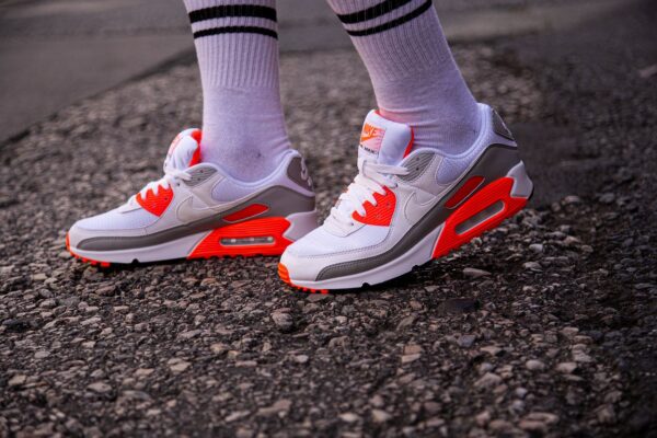 Giày Nike Air Max 90 'Hyper Orange' CT4352-103 - Hình ảnh 3