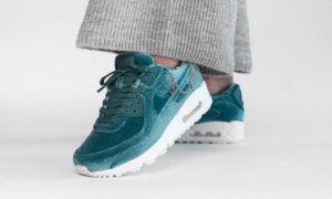 Alternative view of Giày Nike Air Max 90 Lucky Charms Ash 'Green' DO2194-001