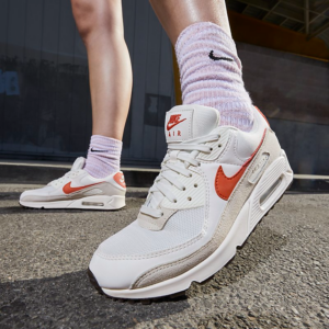 Giay Nike Air Max 90 'Summit White Mantra Orange' DM8265-100