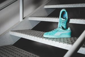 Giay PUMA SUEDE CLASSIC "DIAMOND SUPPLY" 363001-02