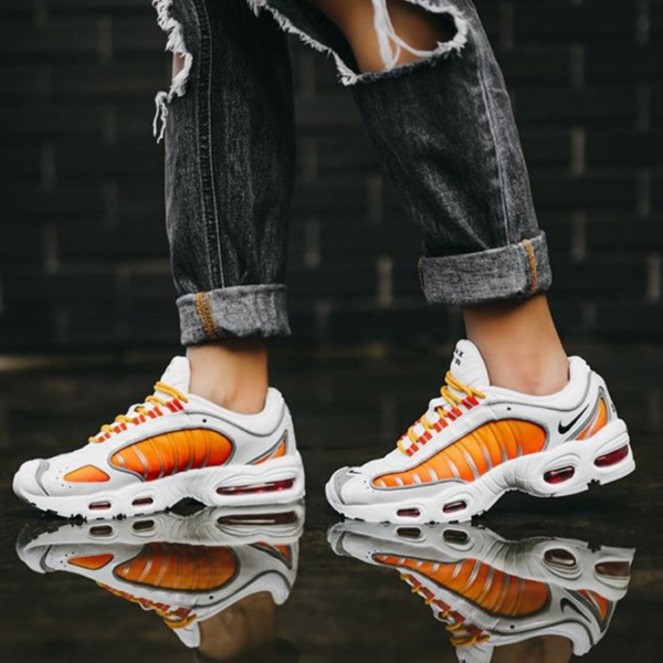 Giày Nike Wmns Air Max Tailwind 4 NRG 'White University Gold' CK4122-100 - Ảnh 4