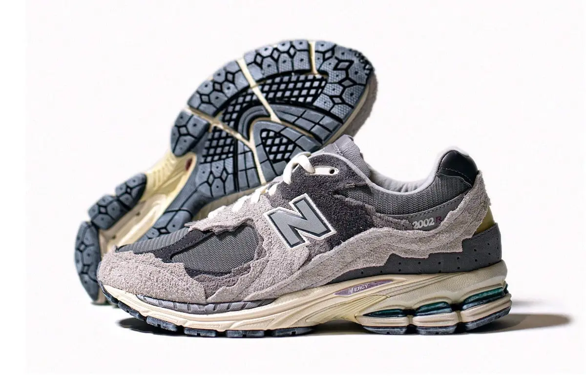 Extra Butter va new balance voi bo suu tap moi ten New Balance 2002R “Protection Pack"