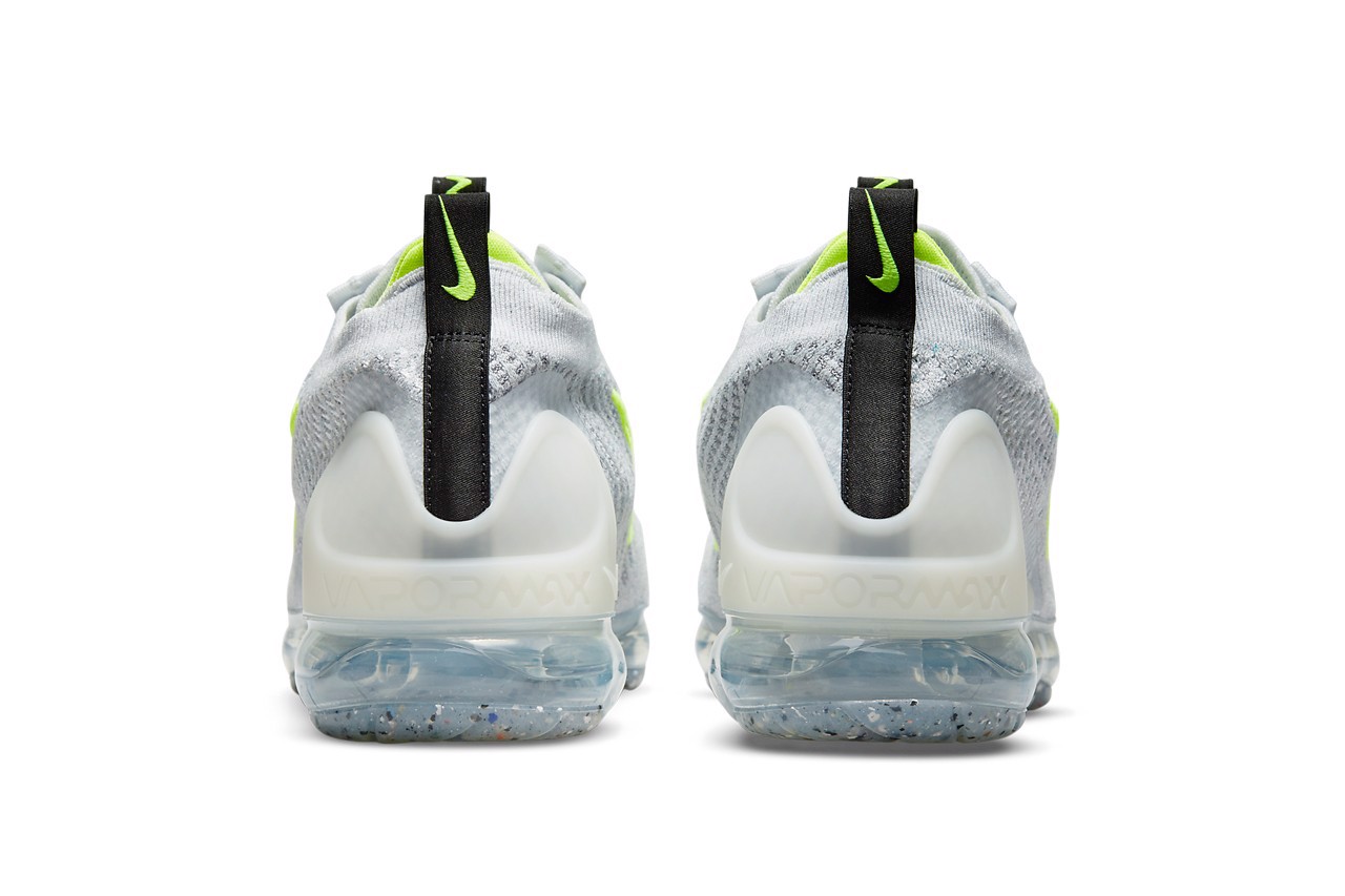 nike-air-vapormax-2021-voi-swoosh-retro-mang-ten-wolf-grey-volt