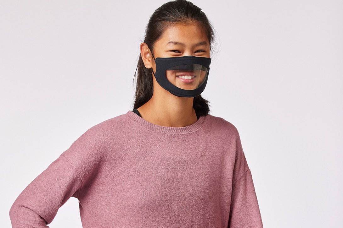 nike-he-lo-bo-suu-tap-2022-doernbecher-freestyle-xvii