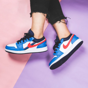 Alternative view of Giày Nike Air Jordan 1 Low GS 'Game Time' CV4892-100