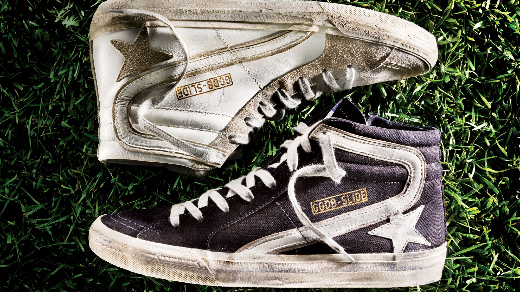 Tai sao tat ca chung ta deu bi am anh voi nhung doi giay the thao ban?