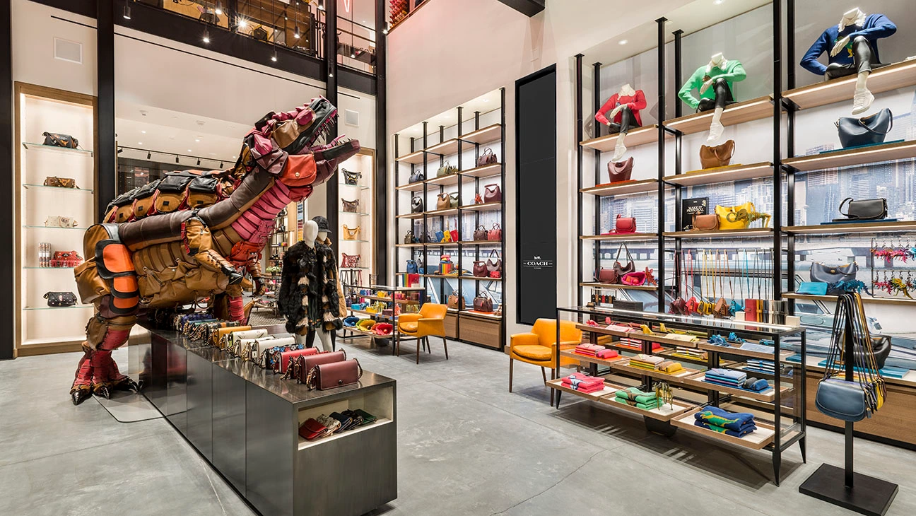 Hinh anh 2: Loi giai dap cho cau hoi ve noi nhung doi giay Coach duoc san xuat