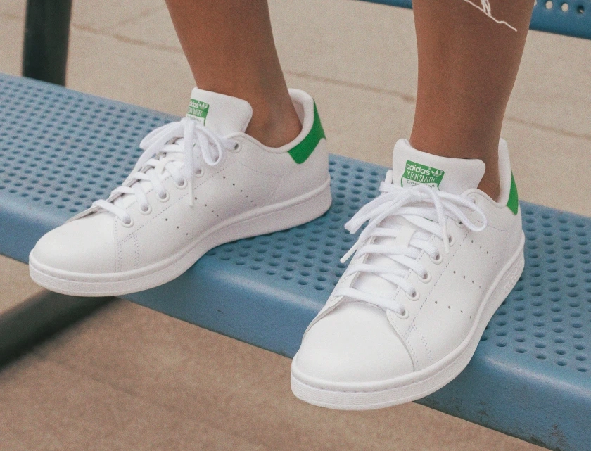 Hinh anh 2: Giay Adidas duoc san xuat o dau? He thong phan xuong cua hang