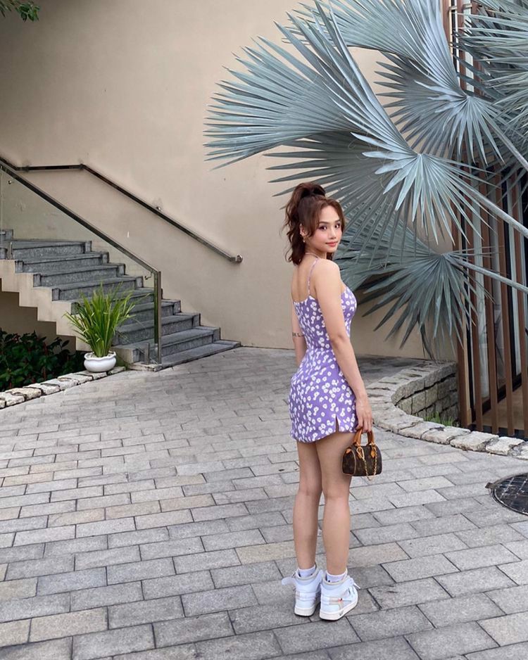 top-5-sao-nu-vbiz-so-huu-nhung-bo-suu-tap-sneakers-co-gia-tri-khung