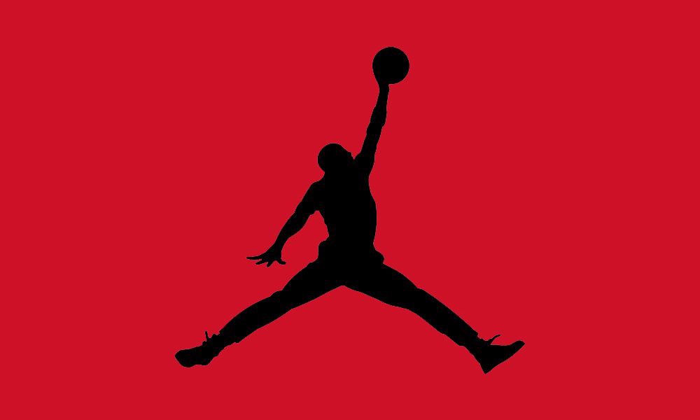 Hình ảnh chính thức của Air Jordan 1 Low Reverse Black Toe