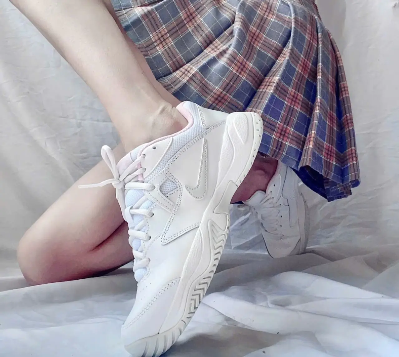 Alternative view of Giày Tennis Nike Wmns Court Lite 2 'White Pink Foam' AR8838-104