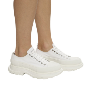 Alternative view of Giày Alexander McQueen Tread Slick Lace Up White 604257-W4L32-9000