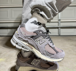 Giay New Balance 2002R 'Lunar New Year' M2002RDY