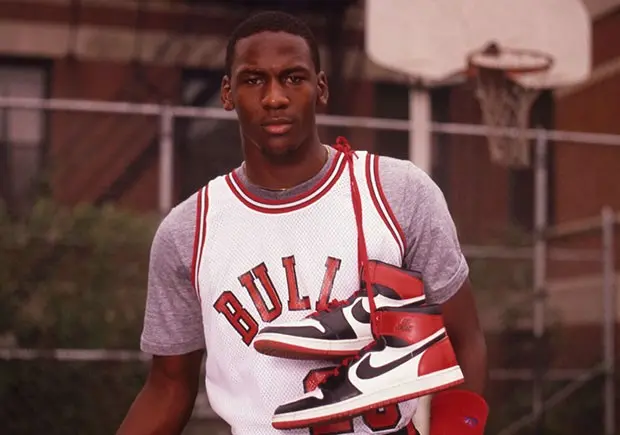 Ban co biet dau la 10 doi Air Jordan co gia dat nhat?