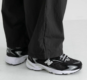 Alternative view of Giày New Balance 725 'Core Black' ML725R