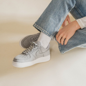 Giay Nike Air Force 1 Low '07 PRM 'Wolf Grey' DR9503-001