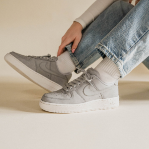 Giay Nike Air Force 1 Low '07 PRM 'Wolf Grey' DR9503-001