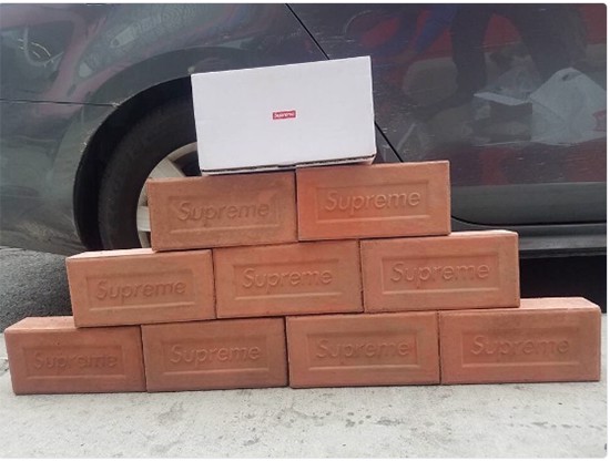 Hinh anh 5: Nhung dieu co the ban chua biet ve thuong hieu "Supreme" (Phan 1)