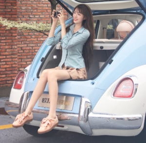 Alternative view of Giày Puma Wmns Basket Heart 'Corduroy' 366729-01