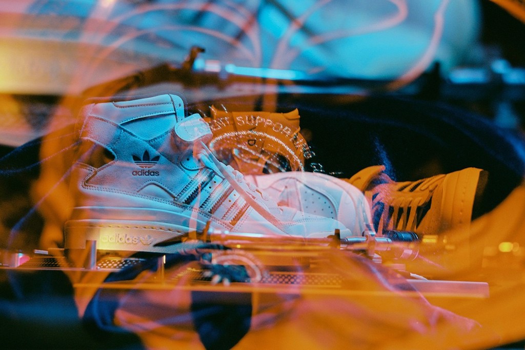 Sivasdescalzo và Adidas hội tụ trong Forum