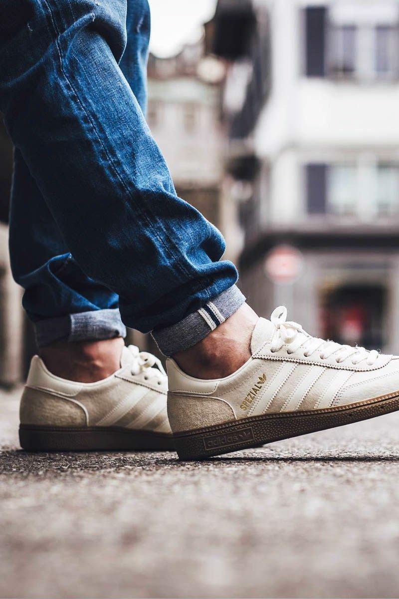 Hinh anh 7: Adidas va mot cuoc choi chua danh cho Viet Nam