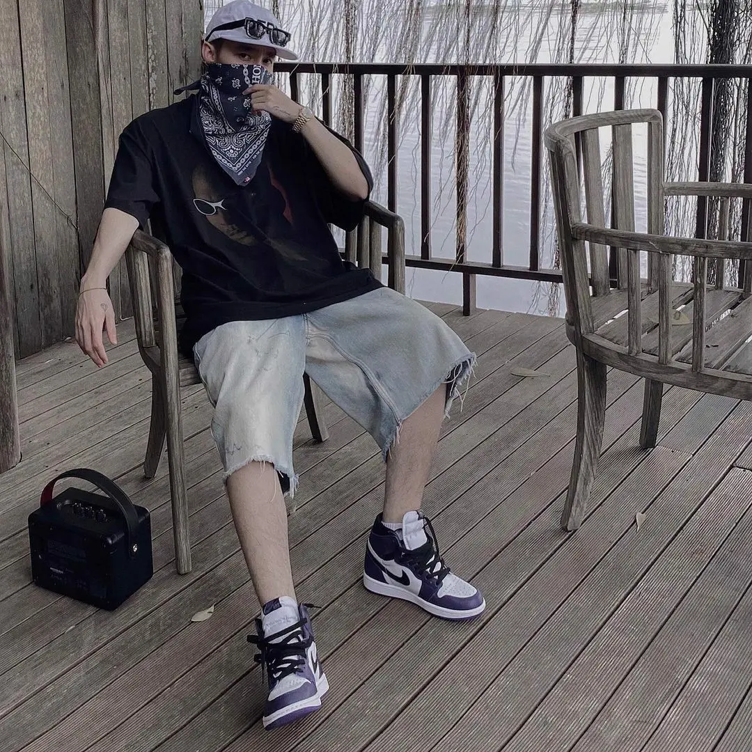 Phoi do cung Air Jordan 1 the nao cho chat?