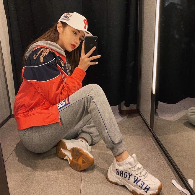 MLB Big Ball Chunky Shoes và những đôi giày Made In Korea làm dậy sóng cả thế giới thời trang