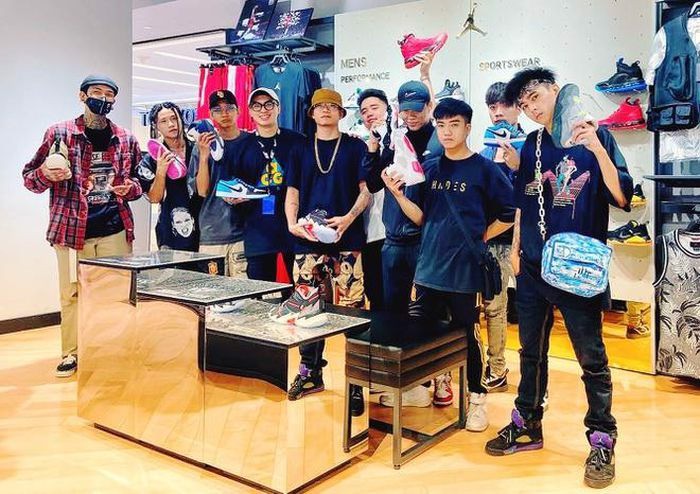 ban-se-di-sau-thoi-dai-neu-khong-co-mot-doi-nike-air-jordan