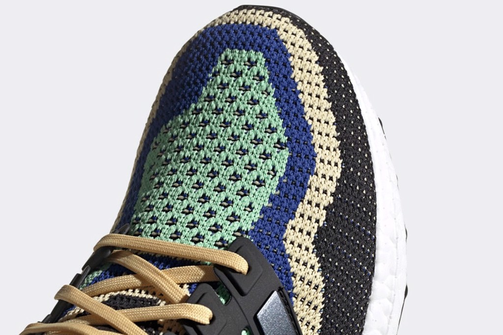 adidas Ultraboost DNA đem phối màu “Core Black” và “Glory Mint” quay lại