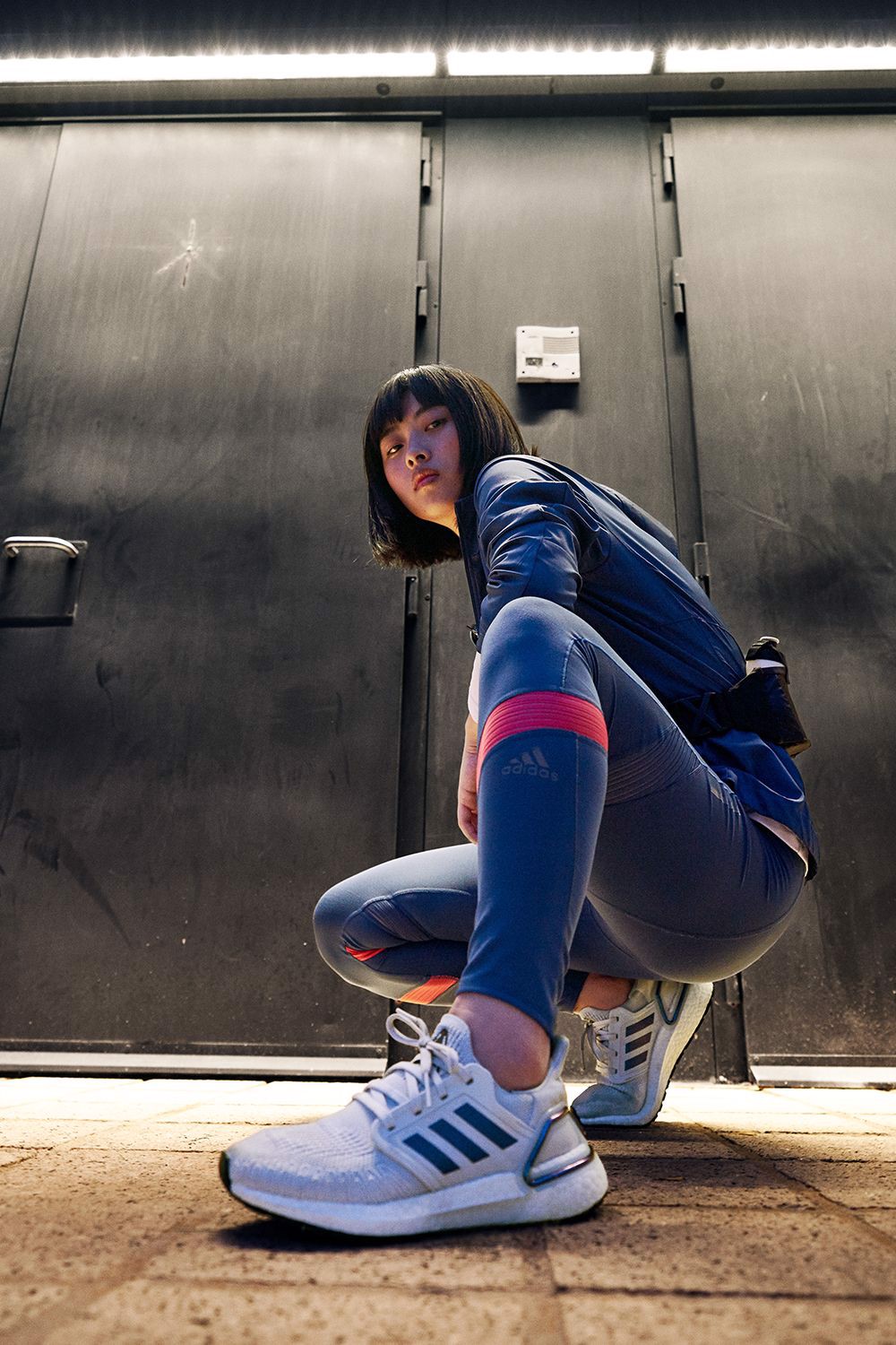 Hinh anh 5: Goi y nhung cach phoi do day phong cach voi ultraboost