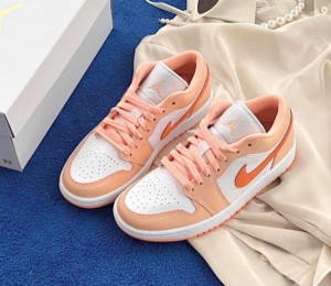 Giay Nike Air Jordan 1 Low 'Sunset Haze' DC0774-801