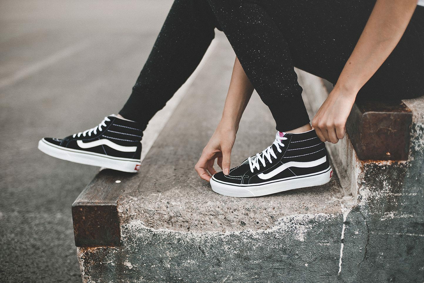 top-15-doi-vans-tuyet-voi-nhat-moi-thoi-dai