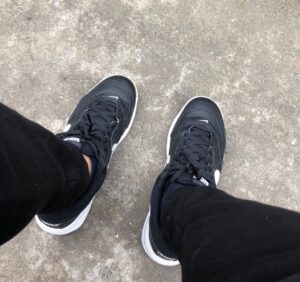 Alternative view of Giày Tennis Nike Court Lite 'Black White' 845021-010