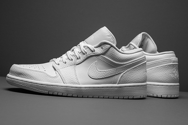 danh-sach-top-7-doi-air-jordan-1-low-tuyet-voi-nhat-trong-nam-nay