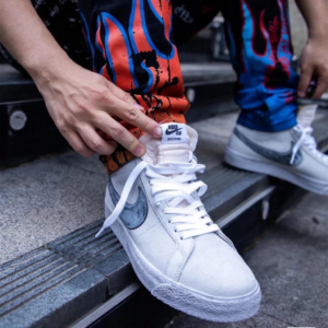 Alternative view of Giày Nike SB Blazer Mid Faded 'Grey Black' DA1839-002