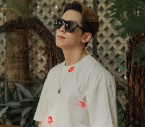 Alternative view of Kính Gucci 'Black' GG0748S-001