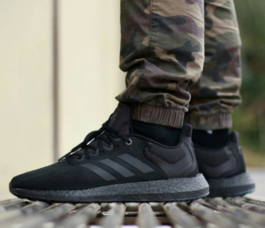Alternative view of Giày Adidas PureBoost 21 'Black Grey' GY5095