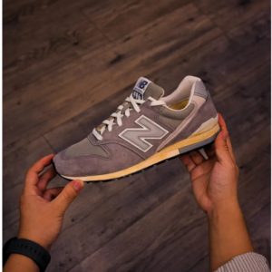 Giay New Balance 996 'Vintage Grey' CM996HJ2