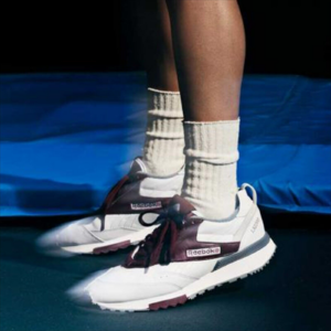 Giay Reebok Mountain Research x LX 2200 'White Burgundy' HP9729