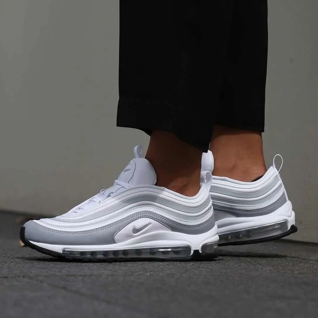 Cach phat hien Nike Air Max 97 Fake (cac phoi mau)