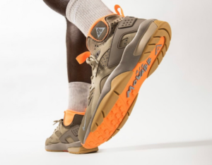 Alternative view of Giày Nike ACG Air Mowabb 'Limestone' DM0840-200