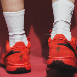 Giay Nike Lebron 20 'Liverpool' DV1190-600