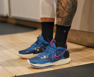 Giay Nike Kyrie Low 5 EP 'Precious Stones' DJ6014-400