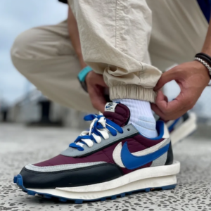Alternative view of Giày Nike Sacai x Undercover x LDWaffle 'Night Maroon Team Royal' DJ4877-600