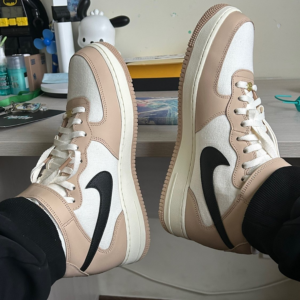 Giay Nike Air Force 1 Mid Shimmer 'Pale Ivory' DX2938-200