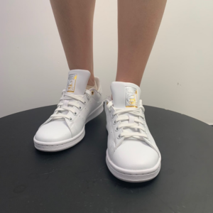 Giay Adidas Wmns Stan Smith 'White Silver Gold' FX5652